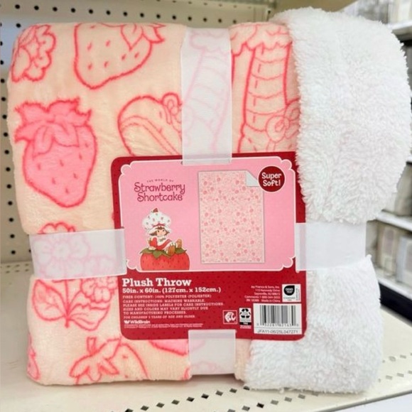 Small Mystery Strawberry Shortcake bundle ! ๐๐ฐ - Picture 2 of 9